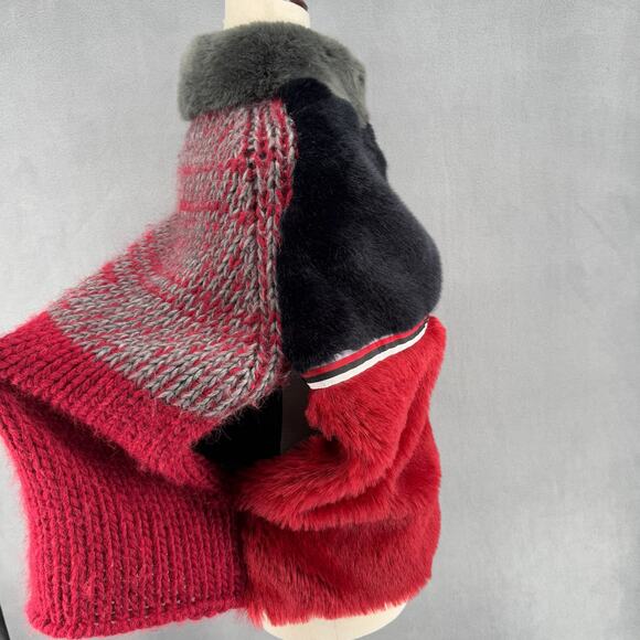 OF Handmade Alpaca Wool Blend Drop Shoulder Vest S Red Black Artsy Sustainable - Picture 5 of 15